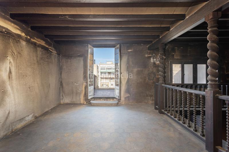 Foto f6267a1f-0bbb-4782-9c4d-9d2bb72bb027. Ático exclusivo ático dúplex en eixample amplias terrazas a reformar en Barcelona