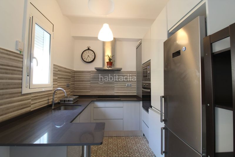 Foto 20807431-5ec8-4f7b-8caf-478fb809a563. Àtic amb calefacció a Barceloneta Barcelona