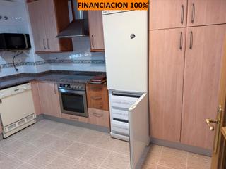 Casa adossada  Calle alagón. Financiación hipoteca 100%. ¡atención a todos los que buscan el