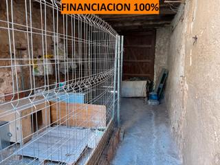 Casa  Calle iglesia. Financiación hipoteca 100%. casa totalmente para reformar en fue