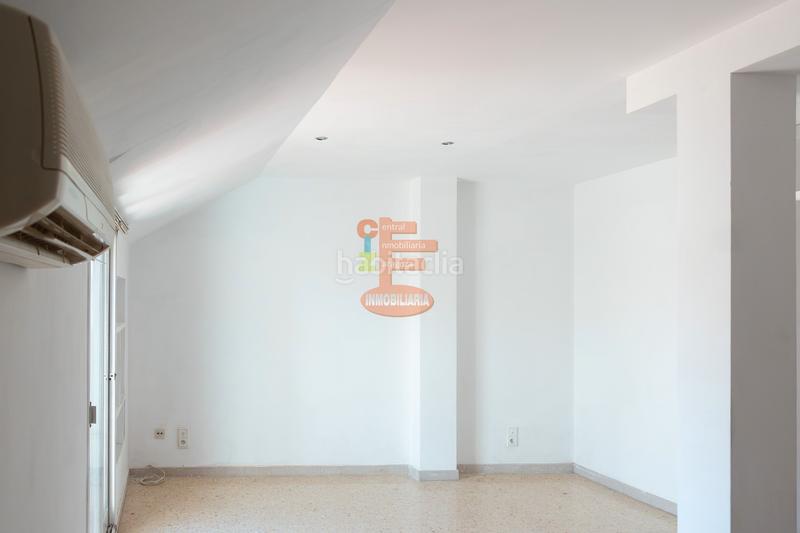 Foto 38924c36-d8c4-4bbc-8cb4-d2d0939f2d58. Attique avec chauffage dans Las Delicias Zaragoza