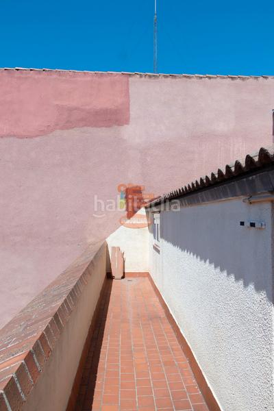 Foto c7526756-6d78-4e72-9401-5bf26f841378. Attique avec chauffage dans Las Delicias Zaragoza