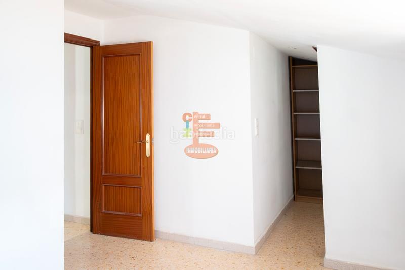 Foto e919cf49-0a6f-4497-9eeb-7175df4b6600. Attique avec chauffage dans Las Delicias Zaragoza