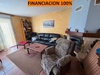 Casa adossada  Calle san roque. Financiacin hipoteca 100%. casa adosada con jardn y terraza en