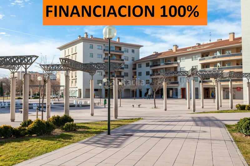 Foto a1f1ba69-9c7f-4828-a0f4-9b01d878ed55. Attico con riscaldamento parcheggio piscina in Miralbueno Zaragoza