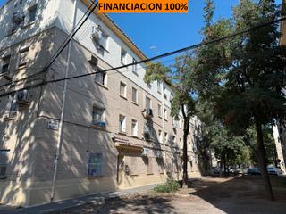 Appartement  Calle mianos. Financiación hipoteca 100%. se vende piso exterior en el barrio