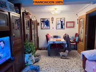 Appartement  Calle de ventura rodríguez. Financiación hipoteca 100%. piso en buen estado para entrar a vi