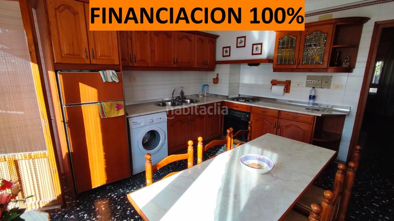 Foto 0f175d6b-18e9-43d0-939f-db78b25cdda0. Casa amb calefacció aparcament a Zuera