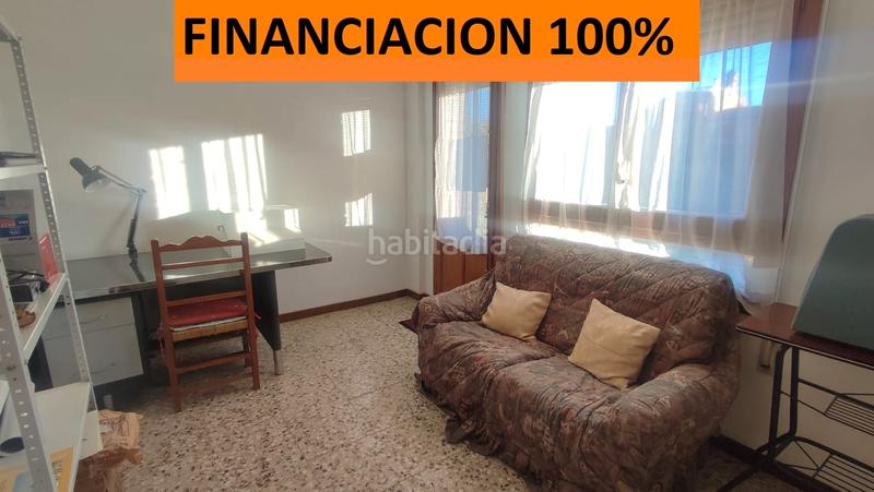 Foto 4d4e5539-d8b1-4c68-9402-cf4704350bbb. Casa amb calefacció aparcament a Zuera