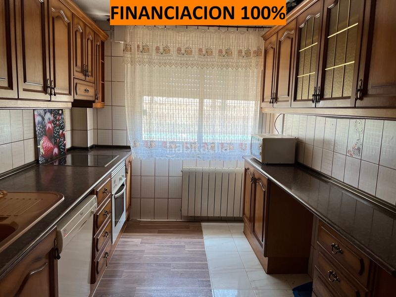 Foto c6b11e47-b639-4e45-be97-850ed259c0eb. Casa amb calefacció aparcament a Muela (La)