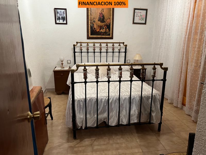 Foto 80435a13-b14c-4382-aad4-052918fa2612. Casa amb aparcament a Jaraba