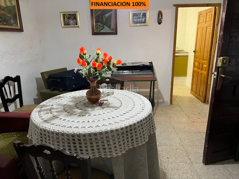Foto c11d7d43-2d42-4251-9b4d-d7567830609b. Casa amb aparcament a Jaraba