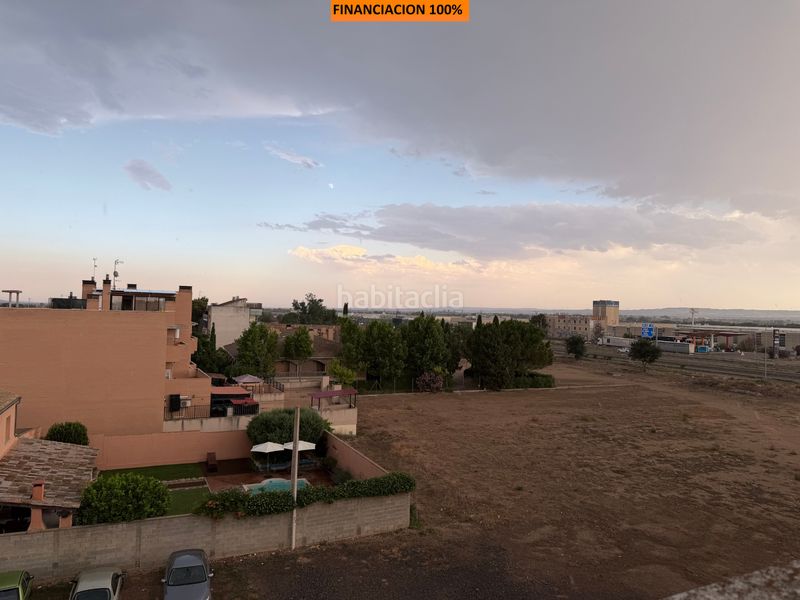 Foto 4a4d0c42-9c36-4bbb-beee-e5348a431aa2. Dúplex amb calefacció aparcament piscina a Casetas-Villarrapa Zaragoza