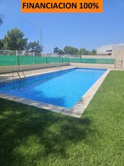 Flat  Avinguda de barcelona. A solo 10 minutos de la playa – amplitud, terraza privada y pisc