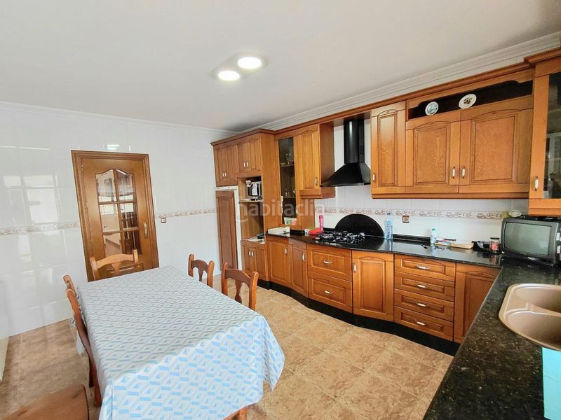 Foto b35f9aa6-2f4e-4ba4-89dc-559938f7b2d6. Casa amb aparcament a Puerto Lumbreras