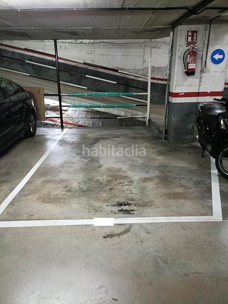 Foto 600df2b0-5ce5-42ce-b175-627de8c48df3. Parking coche en anselm clave 19 plaça gran en Centre Mataró
