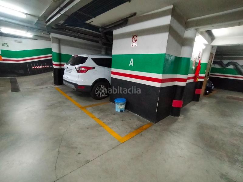 Foto 6c6238b7-1c0b-43a9-b6ec-0e3d890bf6b8. Aparcament cotxe a arquitecte goday 6 a Rocafonda Mataró