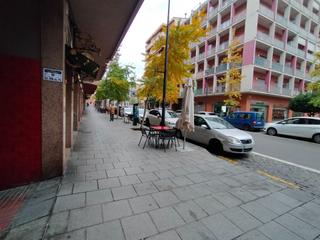 Aparcament cotxe a Jaume recoder 20. Plç cotxe petit  moto