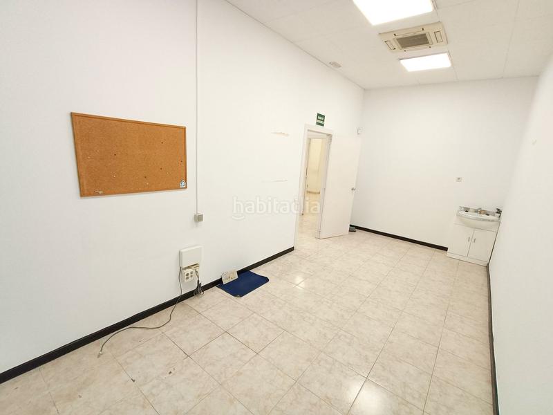 Foto e1a4b124-fb71-4725-ac07-07c1ff702a61. Lloguer local comercial a jaume isern 39 a Centre Mataró