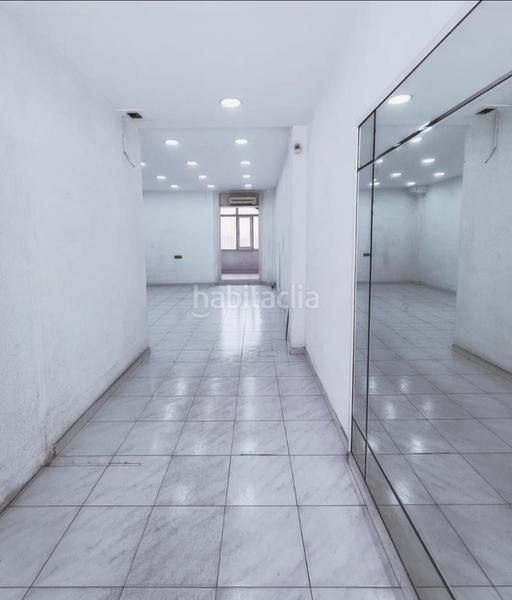 Foto bc44908d-cbd8-46b2-b34b-ad8732e17be2. Alquiler local comercial fantàstica ubicació en Centre Mataró