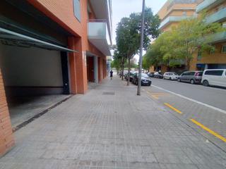 Aparcament cotxe a Joaquim casas 12. Pk fcil accs