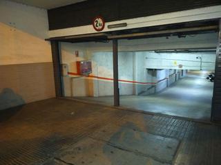 Miete Autoparkplatz in Pompeu fabra 9. Fàcil accés