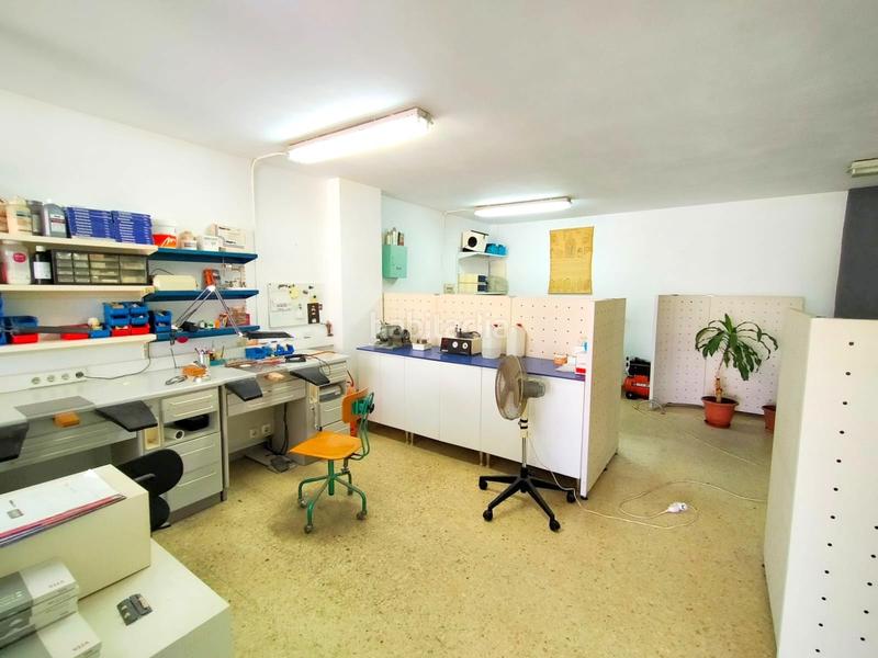 Foto 1825394f-fc4f-42cf-aca0-0f3204d5f757. Büro mit heizung in Cerdanyola Nord Mataró