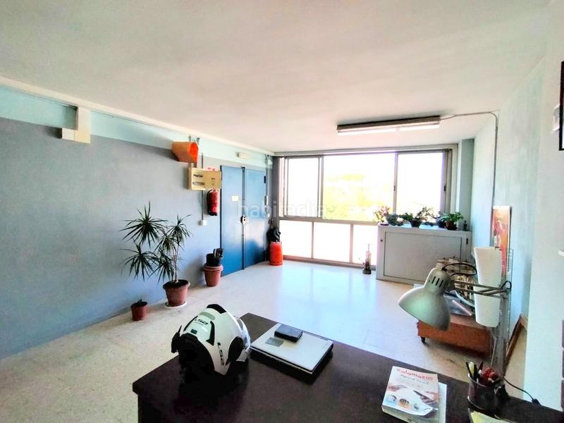 Foto b0126347-e128-4299-9c06-7fd543d3f988. Büro mit heizung in Cerdanyola Nord Mataró