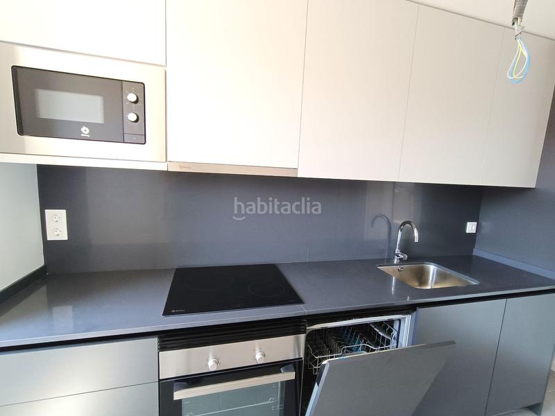 Foto c6665762-c69f-43be-b589-6c3f9d927355. Alquiler piso 3 habitacions pk traster en El Rengle Mataró
