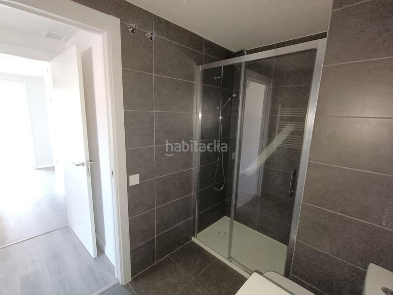 Foto 20a6930e-3f9c-4710-bb22-1a87952c825e. Rent flat with heating pool in El Rengle Mataró