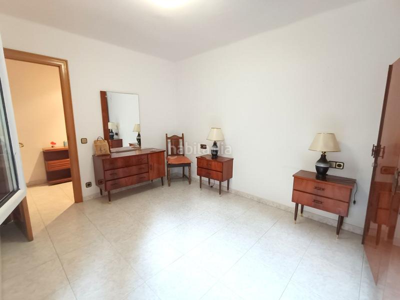 Foto 4e0bbe22-7c5c-4780-9e7c-0541739778a7. Piso àtic amb 4 habitacions en Eixample Mataró