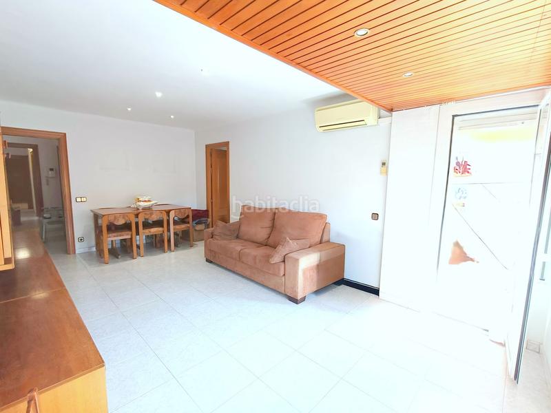 Foto 6e7e17e1-2a3e-45aa-babb-a27193b69007. Piso àtic amb 4 habitacions en Eixample Mataró