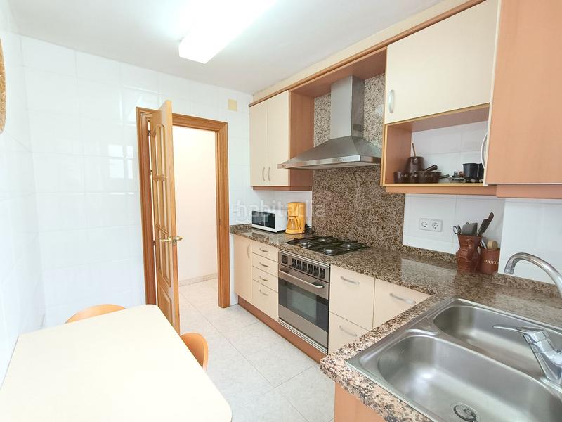 Foto d69a6379-a533-49c8-96b0-edd4e1a84037. Piso àtic amb 4 habitacions en Eixample Mataró