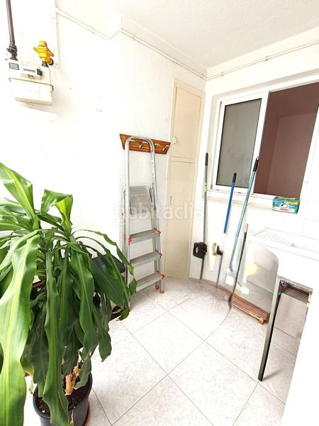 Foto e58bc56e-3dac-42fe-9766-4cf5a867caad. Piso àtic amb 4 habitacions en Eixample Mataró