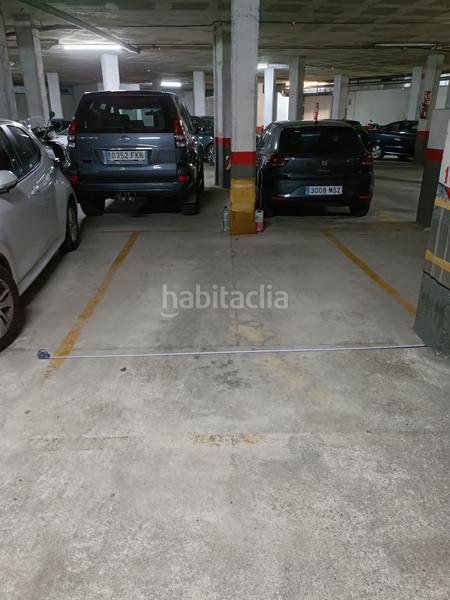 Foto abe29a55-2522-49f7-8b8e-8562f832ef87. Parking coche en emili cabanyes 17 molt fàcil acces en Mataró