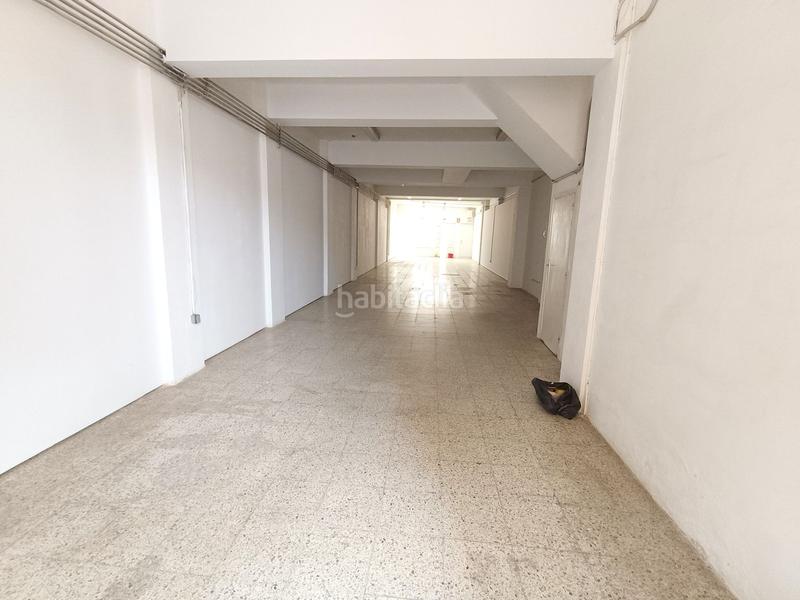 Foto b79fdf88-6c67-407b-9a0b-38c396f9e6ac. Local comercial local diafent 115 m2 en Centre Mataró