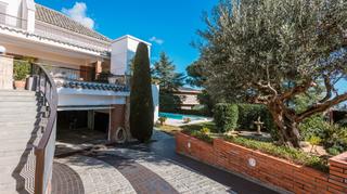 Casa in Urbanitzacions. Casa amb piscina i molt intima