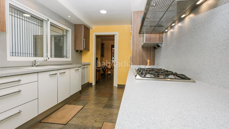 Foto 49d493a4-2800-4423-b240-fa176724ef5c. Haus mit heizung pool in Urbanitzacions Mataró