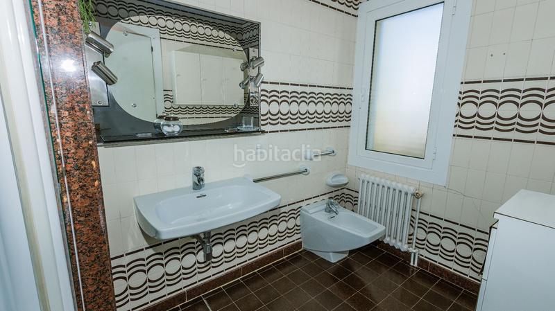 Foto 4c191ae7-ad83-4ad8-a25c-3f94514d7991. Haus mit heizung pool in Urbanitzacions Mataró