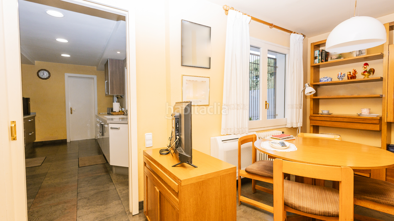 Foto 639ec5ef-1d88-48d0-96e6-67a5e7f054e3. Haus mit heizung pool in Urbanitzacions Mataró