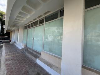 Lloguer Local Comercial a Nivaria 15. Local comercial en alquiler