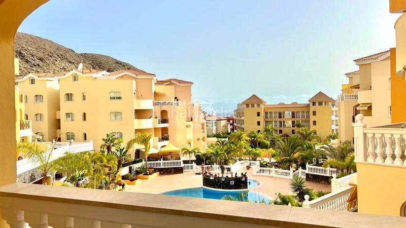 Foto 28e7a112-b541-46ce-a93d-7c7456fb2967. Zweistöckige wohnung in juan carlos i 53 in Los Cristianos Arona