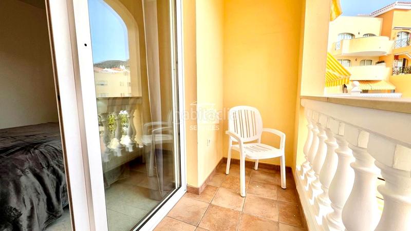 Foto 53737319-f53b-466b-9811-90e4e1f81e2b. Zweistöckige wohnung in juan carlos i 53 in Los Cristianos Arona