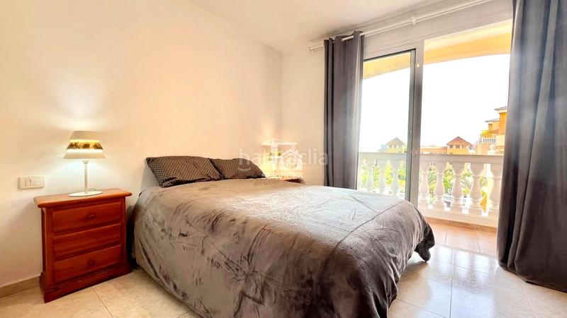 Foto 60f78565-c901-4127-a1bf-a73cba161f25. Zweistöckige wohnung in juan carlos i 53 in Los Cristianos Arona