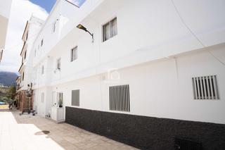 Édifice à Beneharo 1. Oportunidad de inversión edificio en adeje