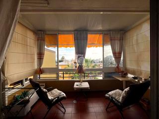 Àtic a Berna 2. Ático de 3 habitaciones con terraza en los cristianos