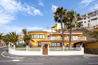 Casa a Esmeralda 11. Villa independiente calle esmeralda san isidro