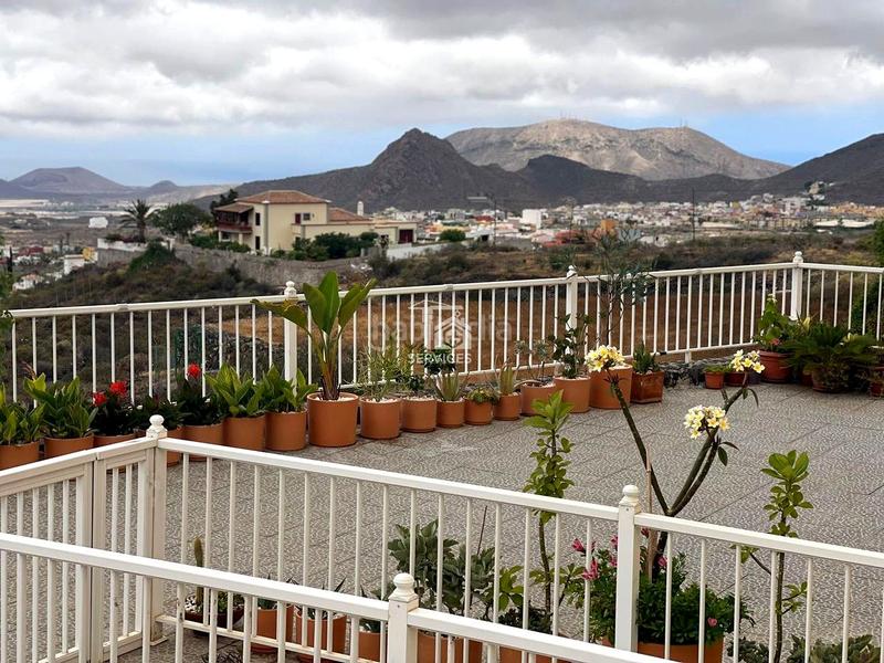 Foto ff8ebf2f-2ffc-4ca7-8d76-100a820102c7. Appartement dans angarillas 5 dans Valle San Lorenzo Arona