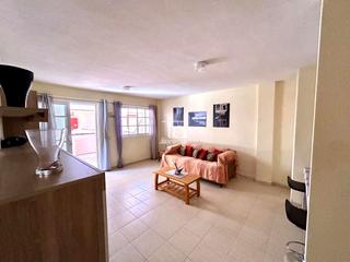 Pis en Rodeo 1. Apartamento luminoso en the heightslos cristianos