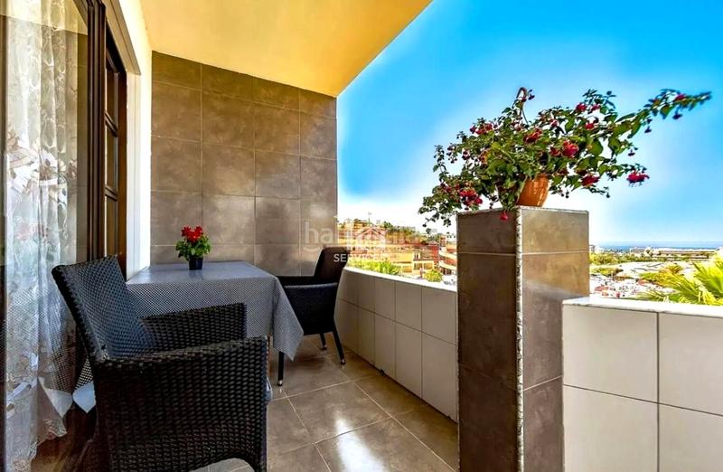 Foto dd15d56d-eee0-459e-af61-f732feb91af6. Planta baja en cataluña 4 piso con terraza y vistas al mar en torviscas en Adeje